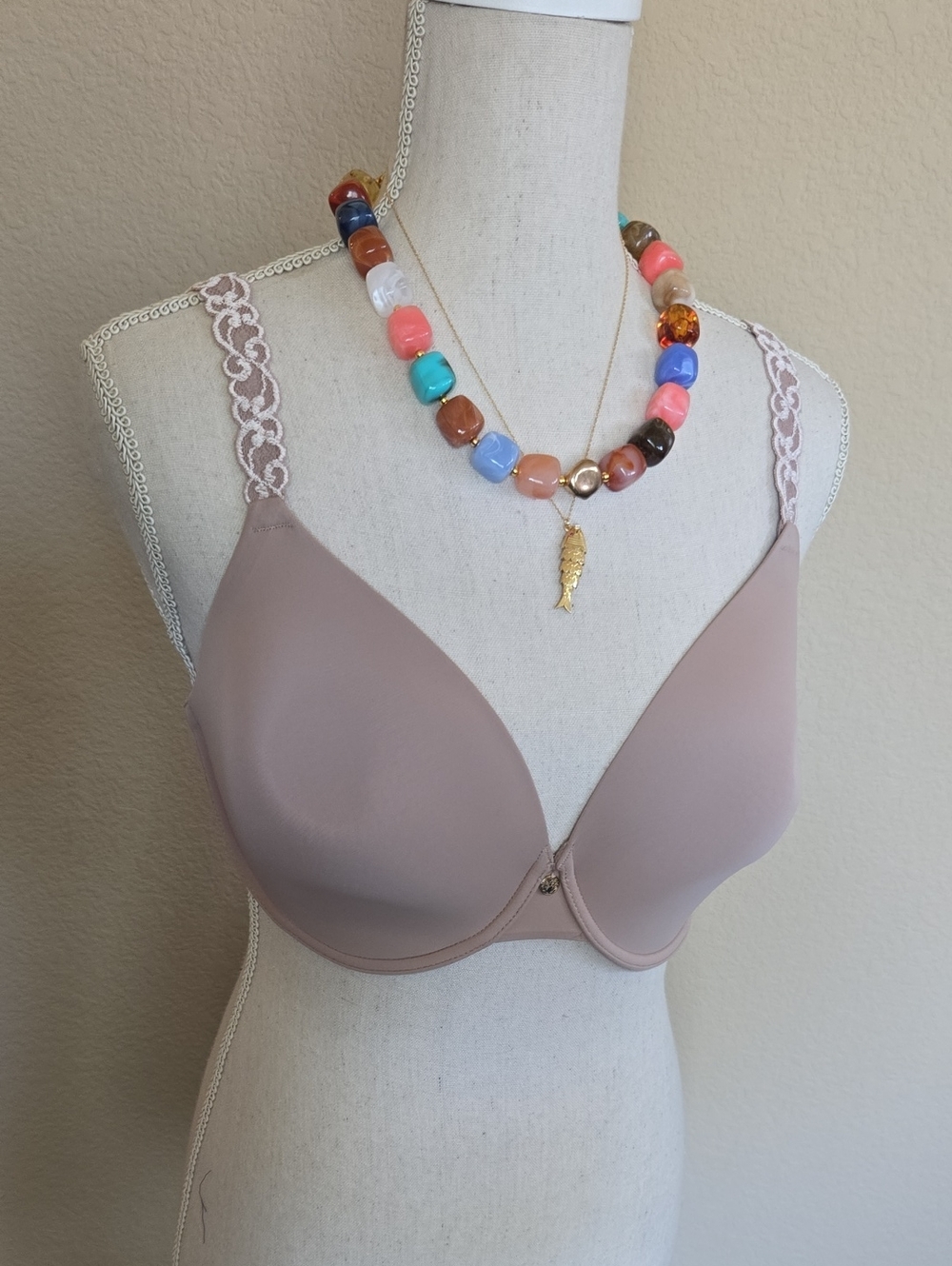 Natori Pure Luxe Underwire T-Shirt Bra Trim Full Coverage EUC - 32 DDDD (32G)